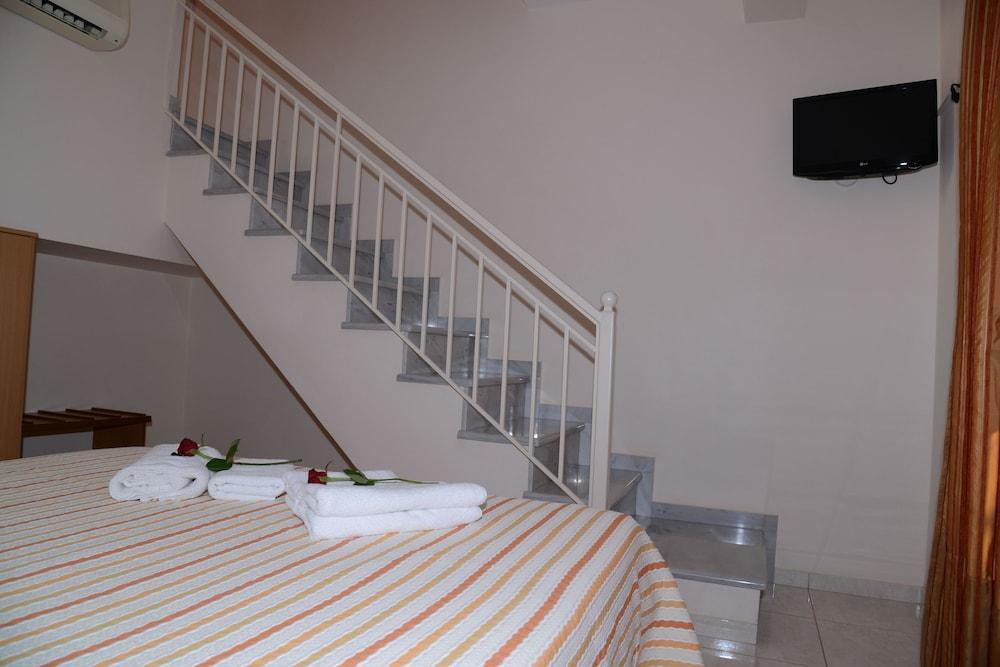 Maria'S Filoxenia Suites Drepano  Exteriér fotografie