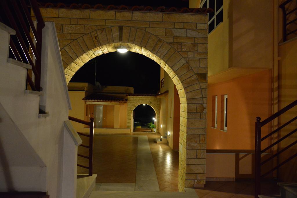 Maria'S Filoxenia Suites Drepano  Exteriér fotografie