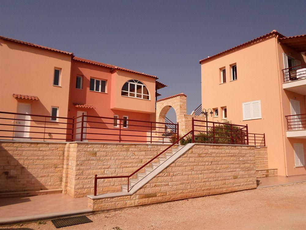 Maria'S Filoxenia Suites Drepano  Exteriér fotografie